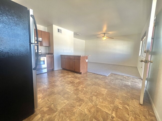 Photo - 2821 N Columbus Blvd