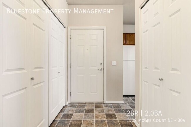 Photo - 1302 Mcgee Ct NE Unidad 304