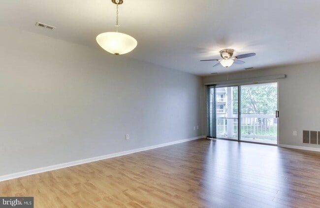 Photo - 20575 Snowshoe Square Unit 201