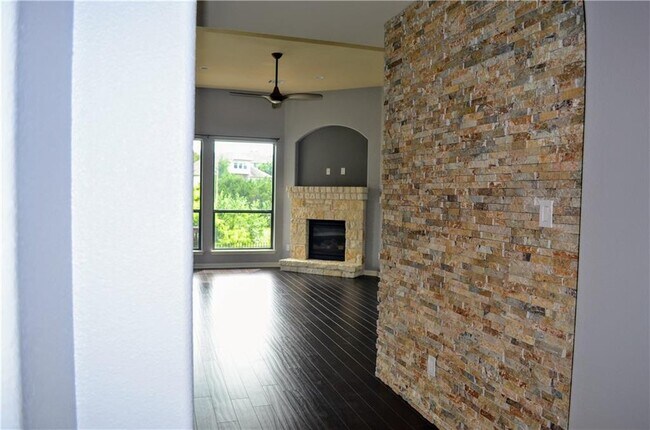 Photo - 117 Calima Cove