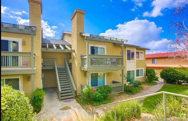 Building Photo - 225 W El Norte Pkwy Unit 148 Rental