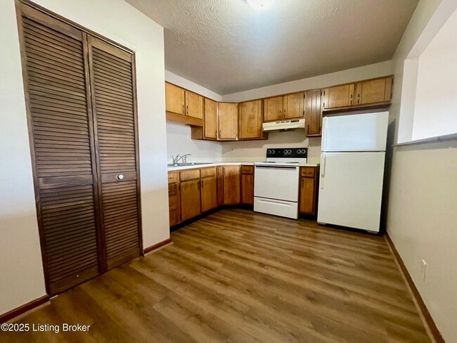 Photo - 3979 Scenic Trail Unit 2