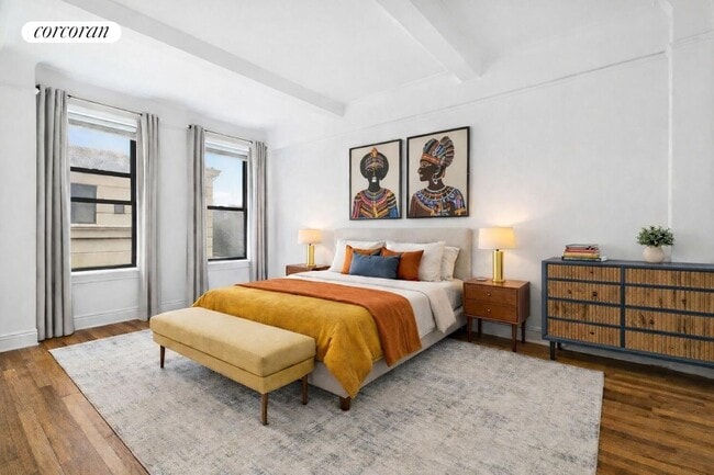 Photo - 467 Central Prk W