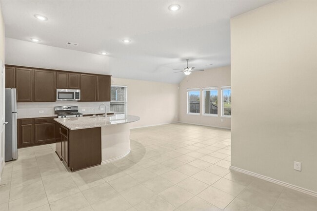 Photo - 1322 Wild Mustang Trl