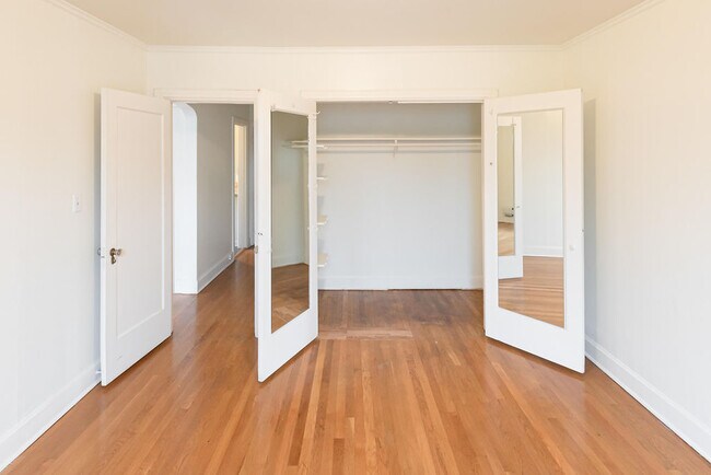 Photo - Whitworth Apartments