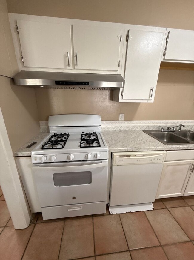 Photo - Country and City Side Home