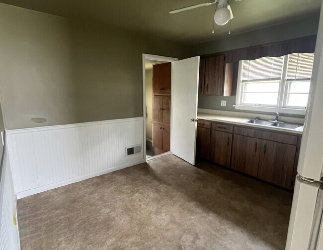 Photo - 309 Iowa Ave