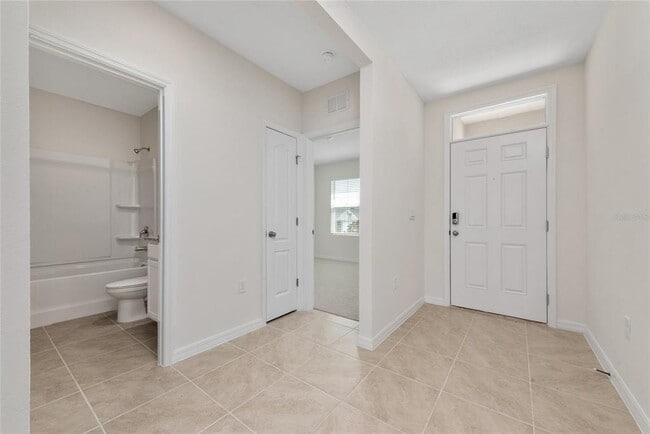 Photo - 804 Silver Palm Dr