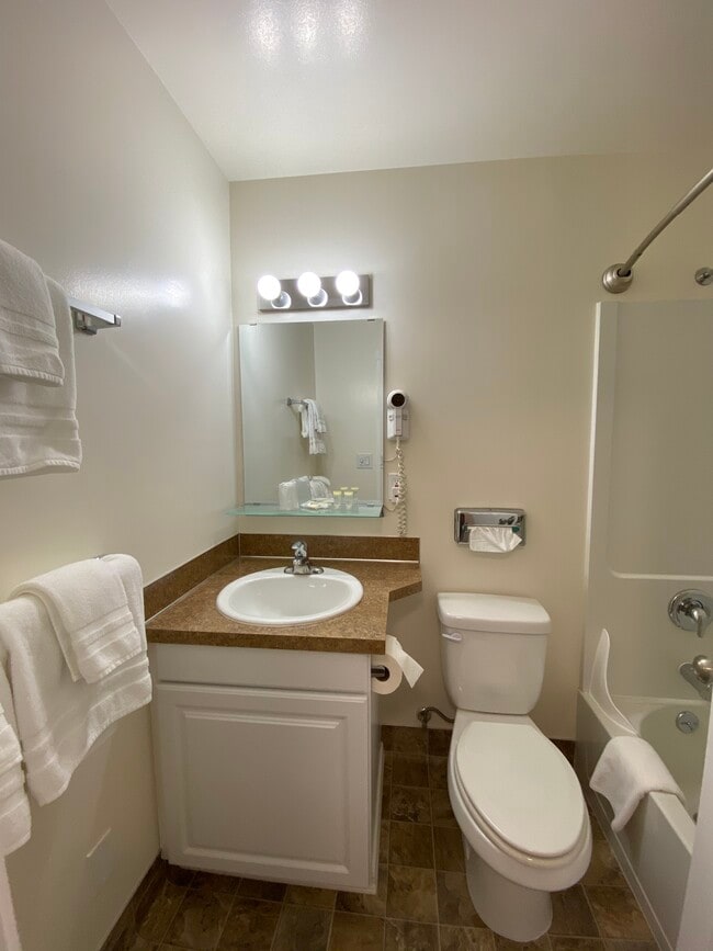 Photo - 4731 12th Ave NE Unit 304