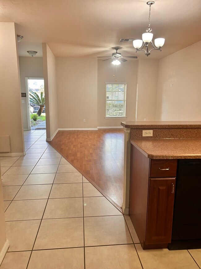 Photo - 250 SW 145th Dr Unit 23