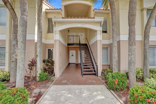 Building Photo - 815 Boynton Beach Blvd Unit 7-204 Rental