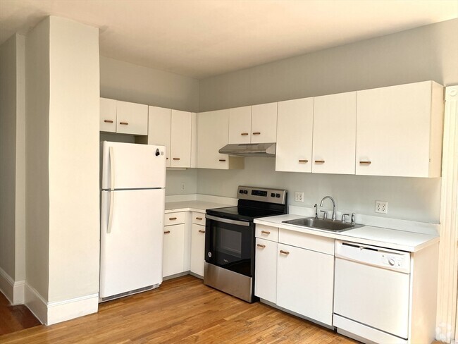 Building Photo - 64 6th St Unit 3 Rental