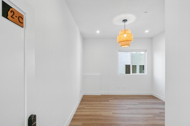 Photo - 3917 Inglewood Blvd Unidad 2-C