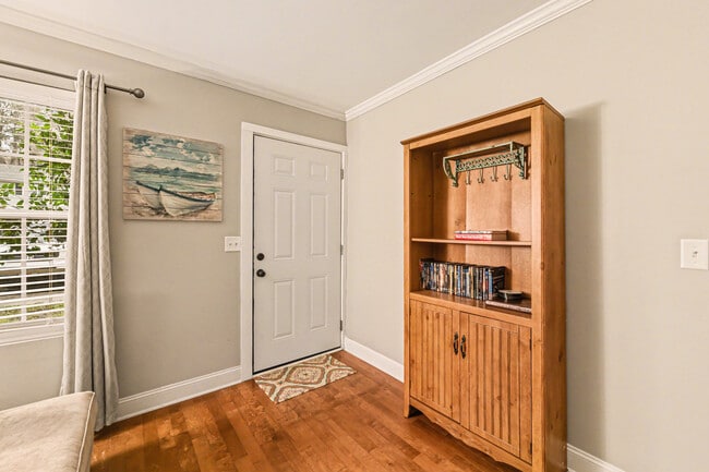 Photo - 507 Stinson Dr