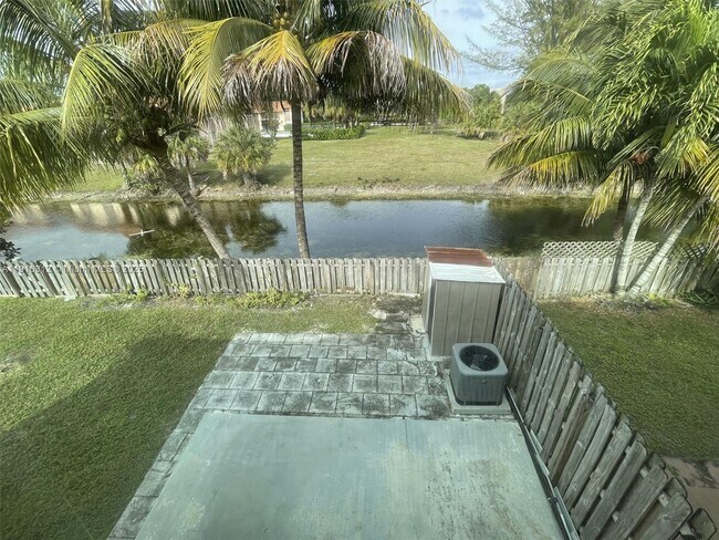 Photo - 2652 Riverside Dr