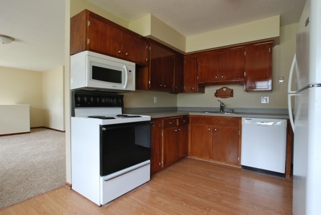 Photo - 5075 Sunnyside Rd