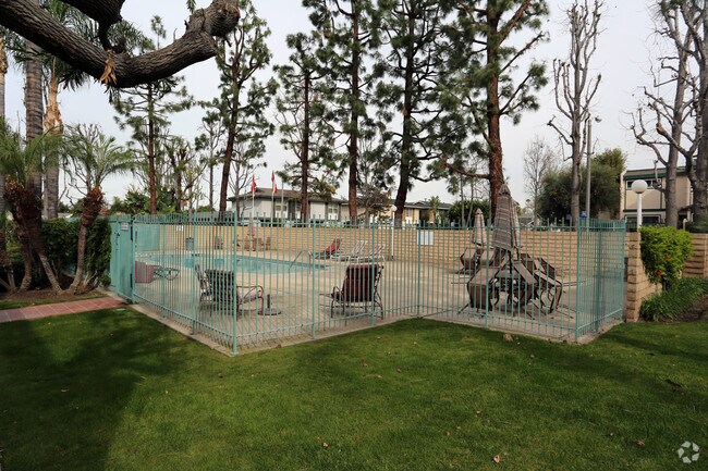 Photo - Hacienda West