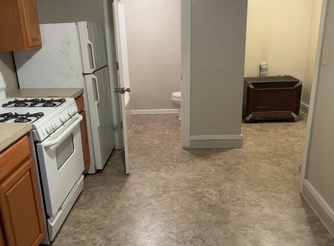 Photo - 535 Main St Unit Apartment 5