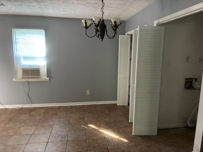 Photo - Room in House on Feather Dr