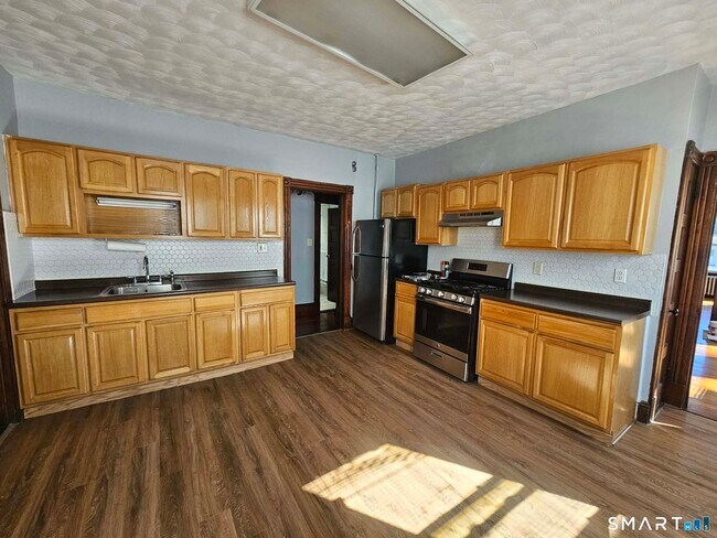 Photo - 103 Campfield Ave