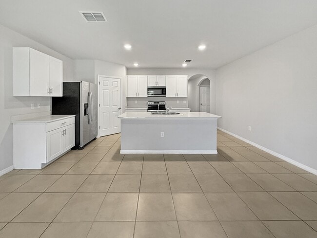 Photo - 8458 Blackberry Rd