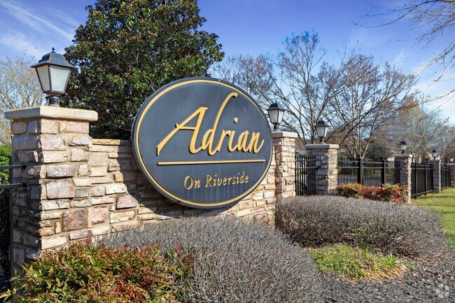 Entrance to Adrian on Riverside in Macon, GA - Adrian on Riverside Rental