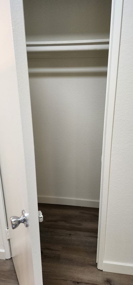 Photo - FMS Investments III LLC Unidad 101