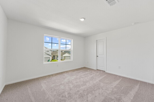 Photo - 26008 Hampshire Dr