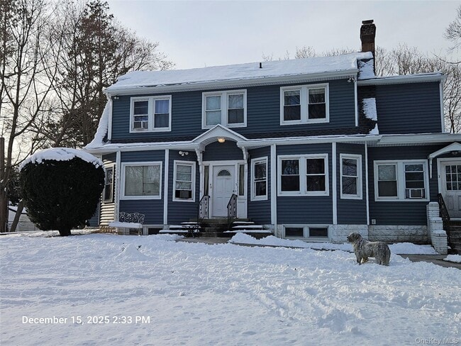 Building Photo - 1 Beech Dr Unit 5