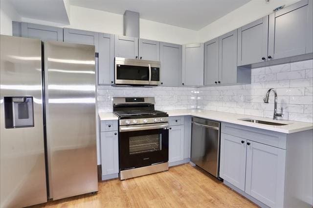 Building Photo - 143 Zabriskie St Unit 2A