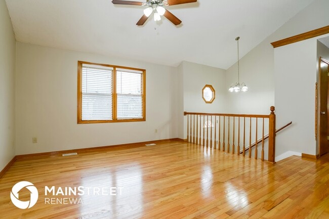 Photo - 8620 N Crawford Ave