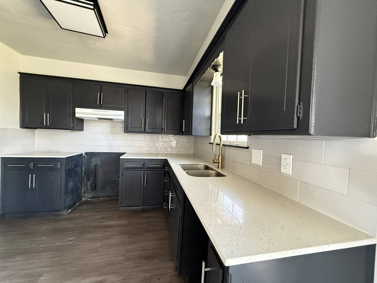 Photo - 829 Willow Brook Dr