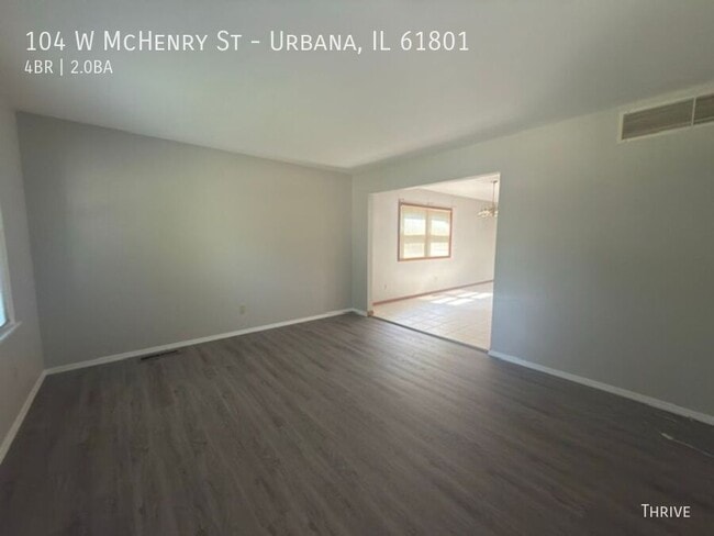 Photo - 104 W McHenry St