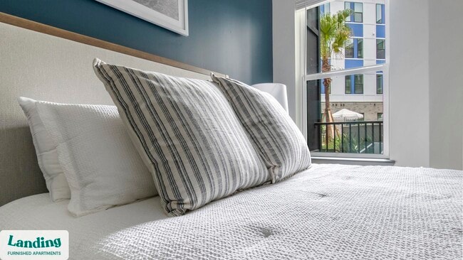 Photo - 944 Broadcast Pl Unidad 175