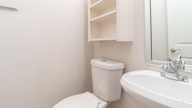 Photo - 9 W Fig Ave Unit 1