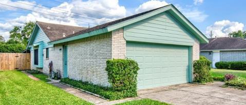 Photo - 22118 Meadowhill Dr