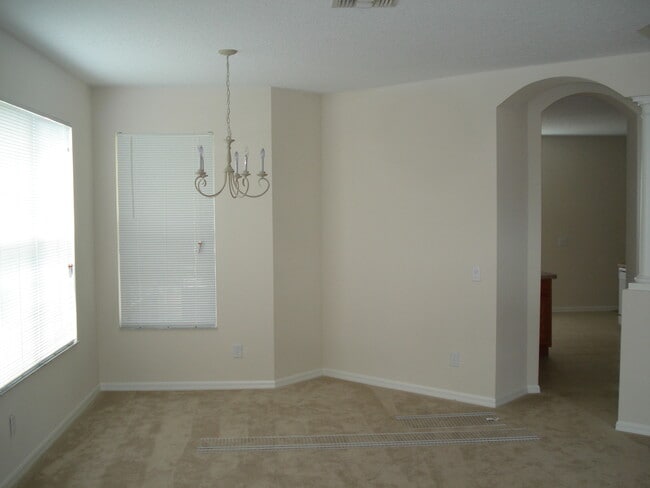 Photo - Eagle Creek at Lake Nona. 4/2.5 with Conservation View. Lawn Care Included with Rent!!