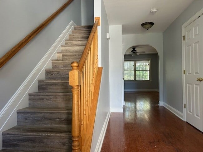 Photo - 268 Ceasar Pl