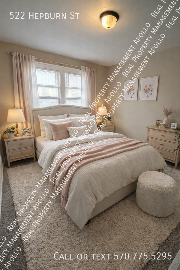 Photo - 522 Hepburn St