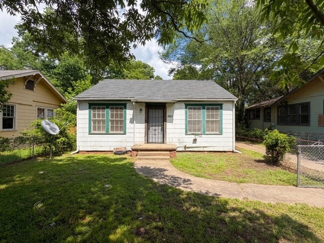Building Photo - Shreveport - 3 Bed 1 Bath - Near LSU Med Ctr - Fresh Paint