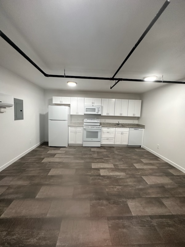 Building Photo - 1120 Montana St Rental