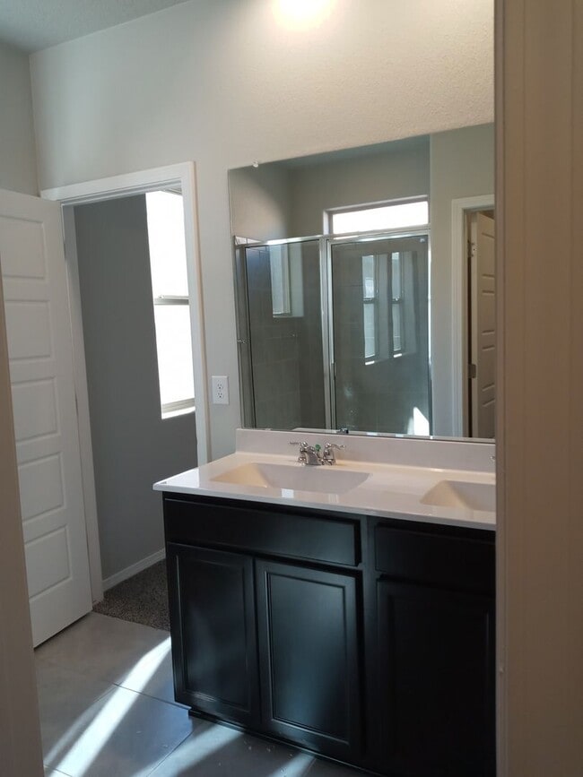 Photo - EASY SANTA FE LOS ALAMOS COMMUTE!!