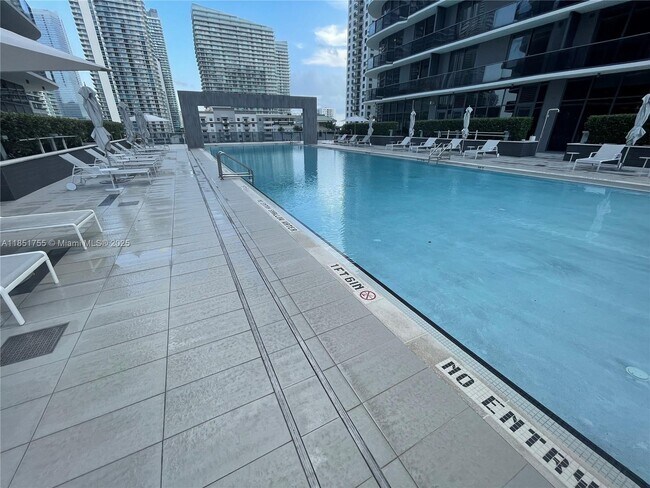 Photo - 55 SW 9th St Unit 2701
