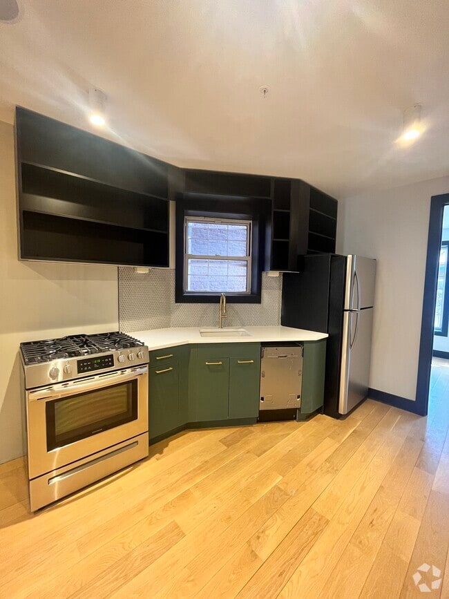 Building Photo - 46 Van Wagenen Ave Unit 2R Rental