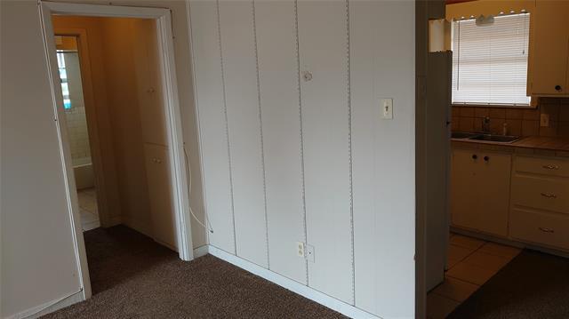 Photo - 693 E N 15th St