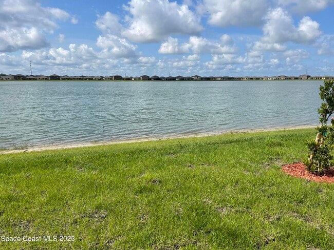 Photo - 2194 Farmhouse Rd SE