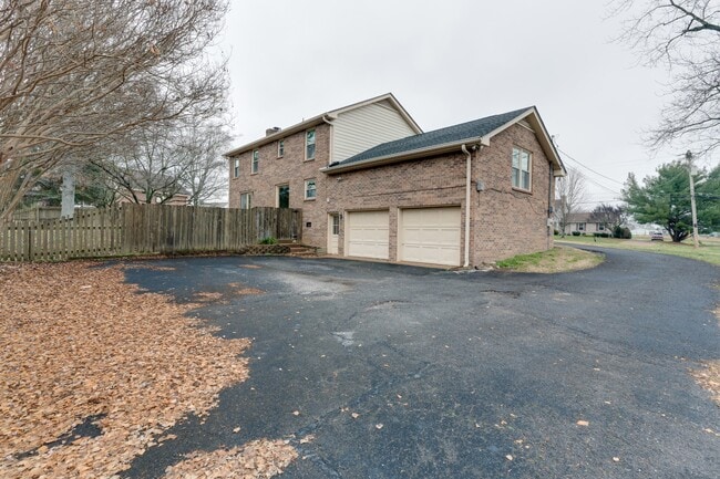 Photo - 103 Crosspointe