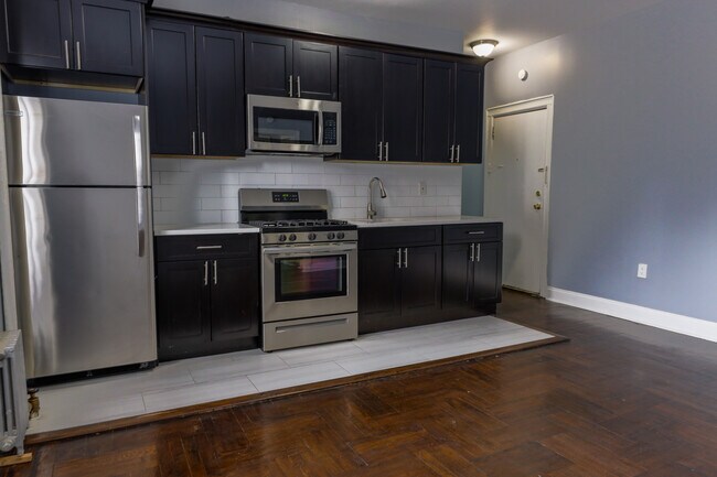 Bayonne Apartments - Bayonne Apartments