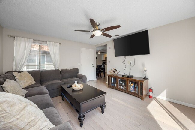 1336 Brentwood Cir Unidad C