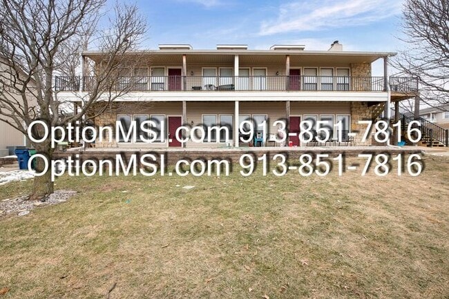 Photo - Charming & Spacious 2-Bed / 2-Bath Apartment in Gladstone